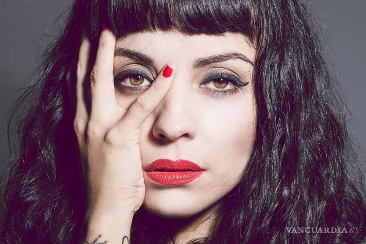 Mon Laferte lanzará video del tema “Amárrame”, grabado con Juanes