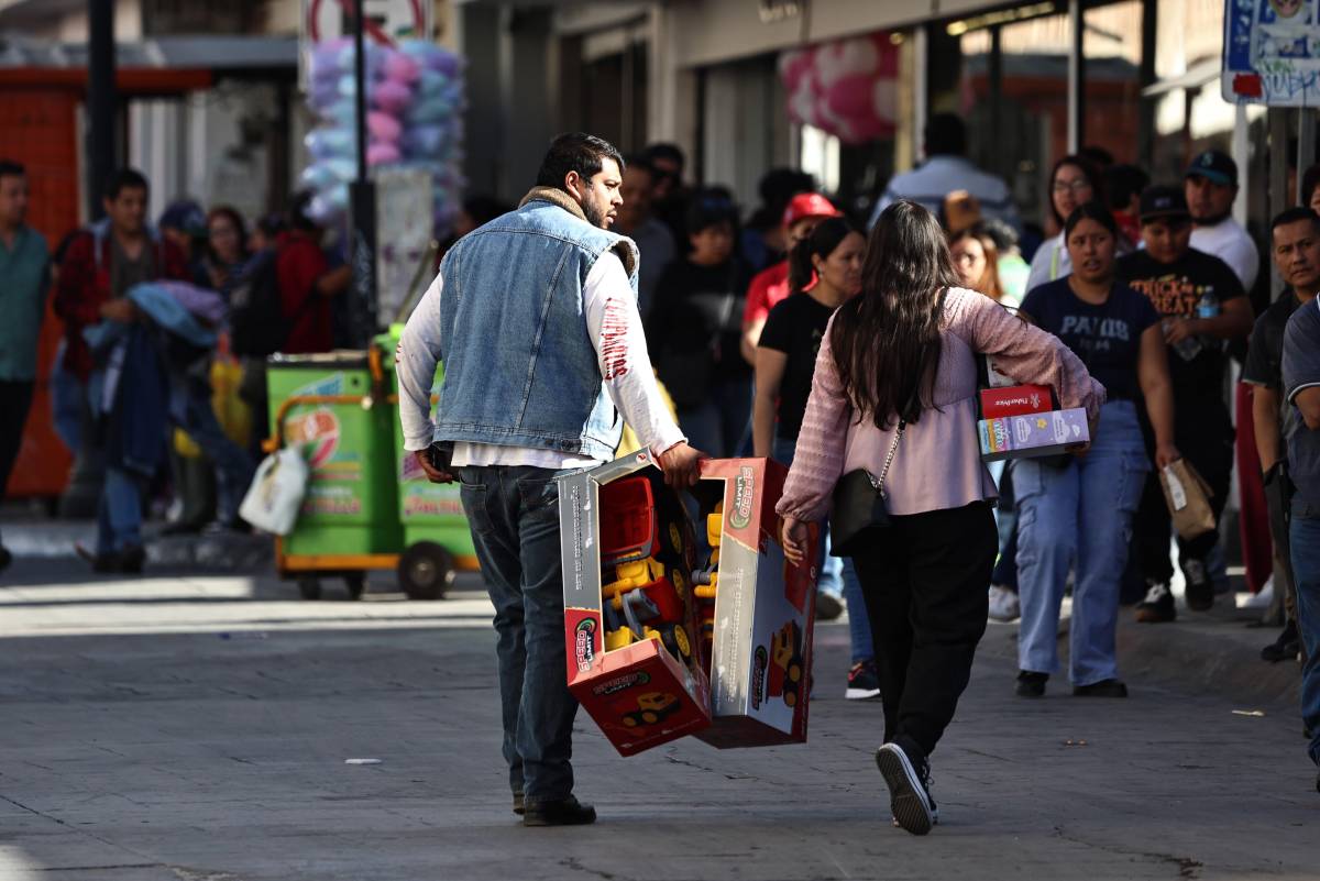 Mexicanos gastarán más de 6 mil pesos en cena navideña: Concanaco