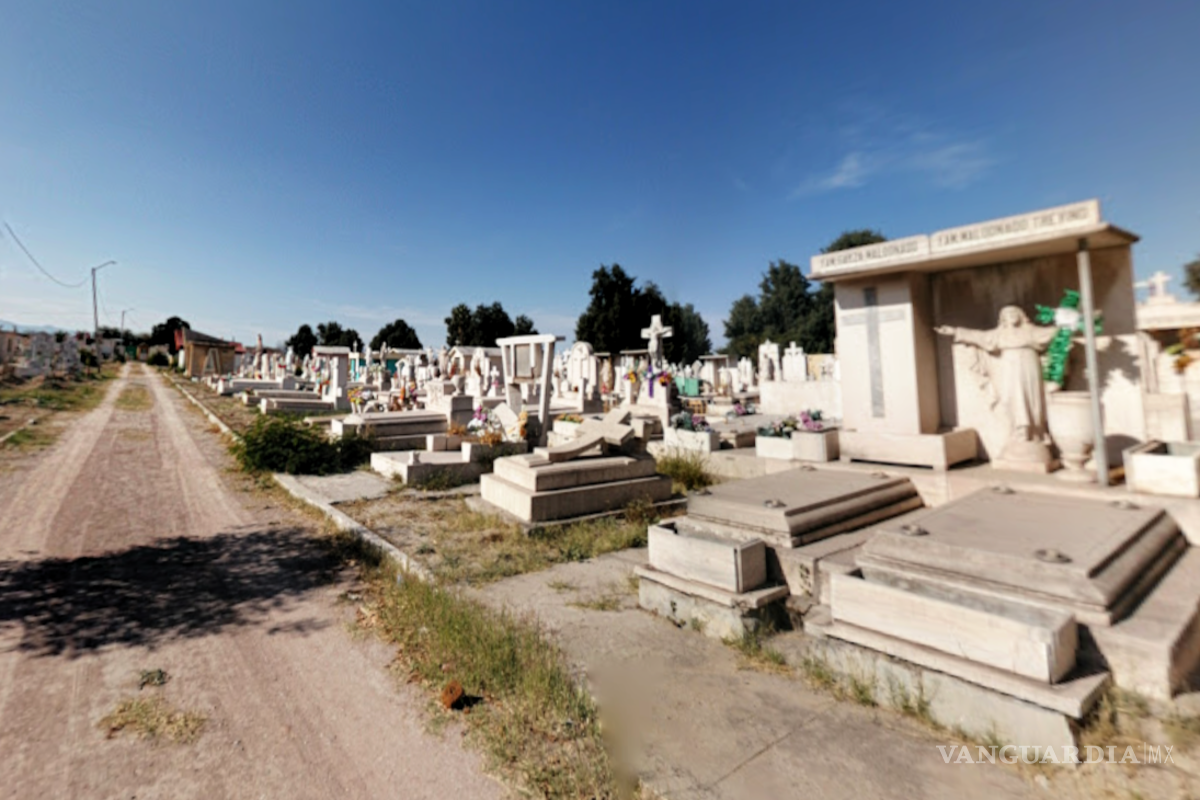 Monclova: mujer cae en tumba de tres metros en Panteón Guadalupe y resulta con fractura