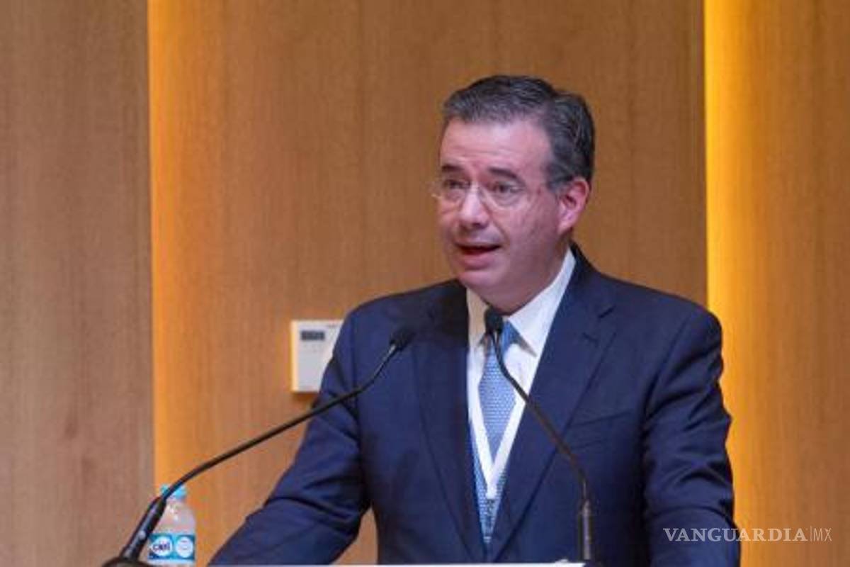 Dos economistas expresan su opinión sobre el nuevo gobernador del Banxico