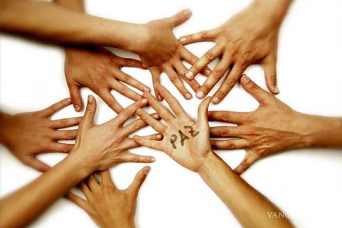 Bailan en Saltillo por la paz mundial