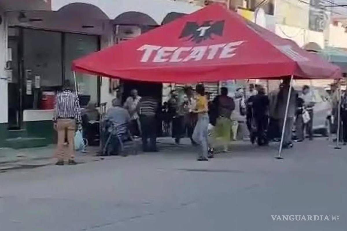 $!Adulto mayor asesinó a su esposa en la fila del Banco del Bienestar, en Monclova.