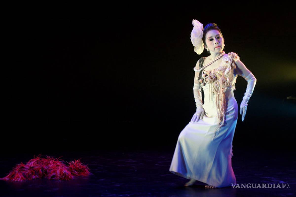 Fallece la bailarina Mika Kurosawa