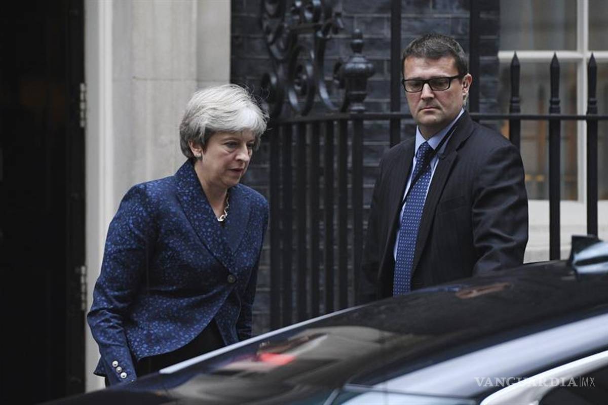 Gobierno británico convoca reunión de emergencia por huracán Irma