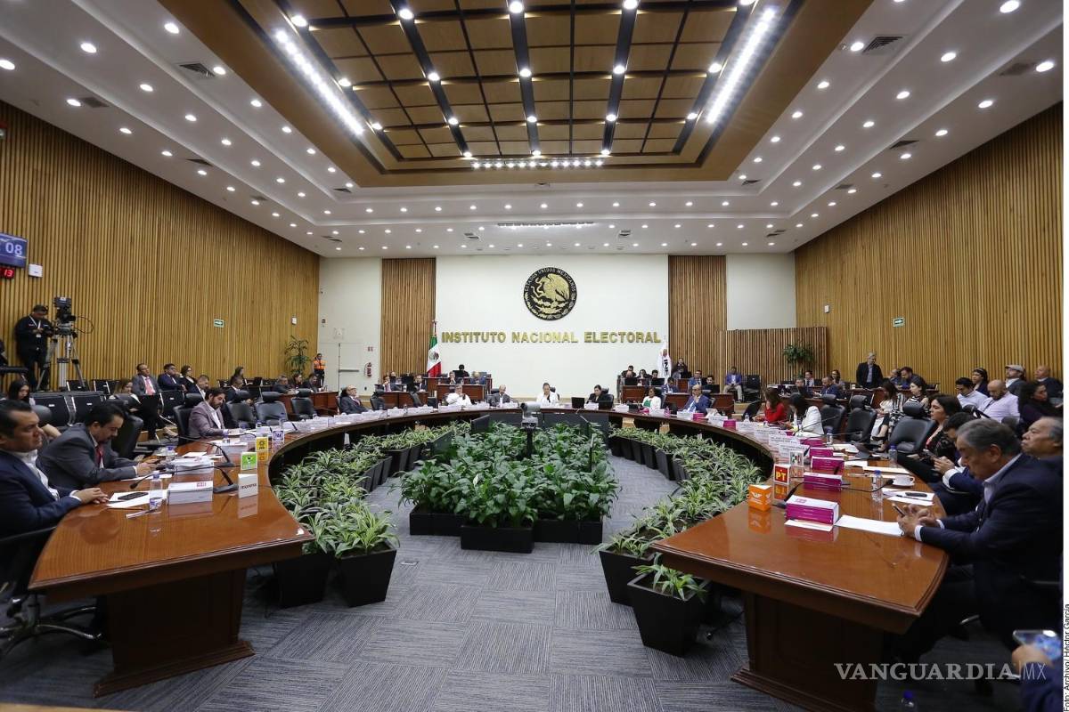 Sacrifica INE 33 mil 942 plazas, para hacer frente a recorte del Presupuesto 2025