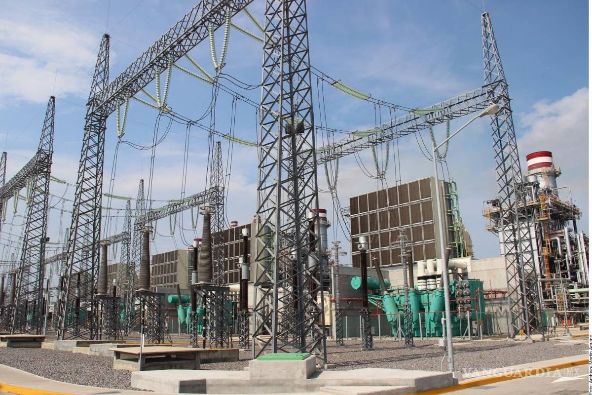 Reforma energética de la 4T favorecerá la generación más cara de la CFE