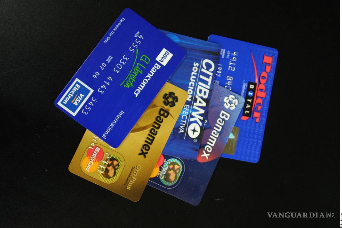 Cofece identifica barreras en competencia en pagos con tarjetas