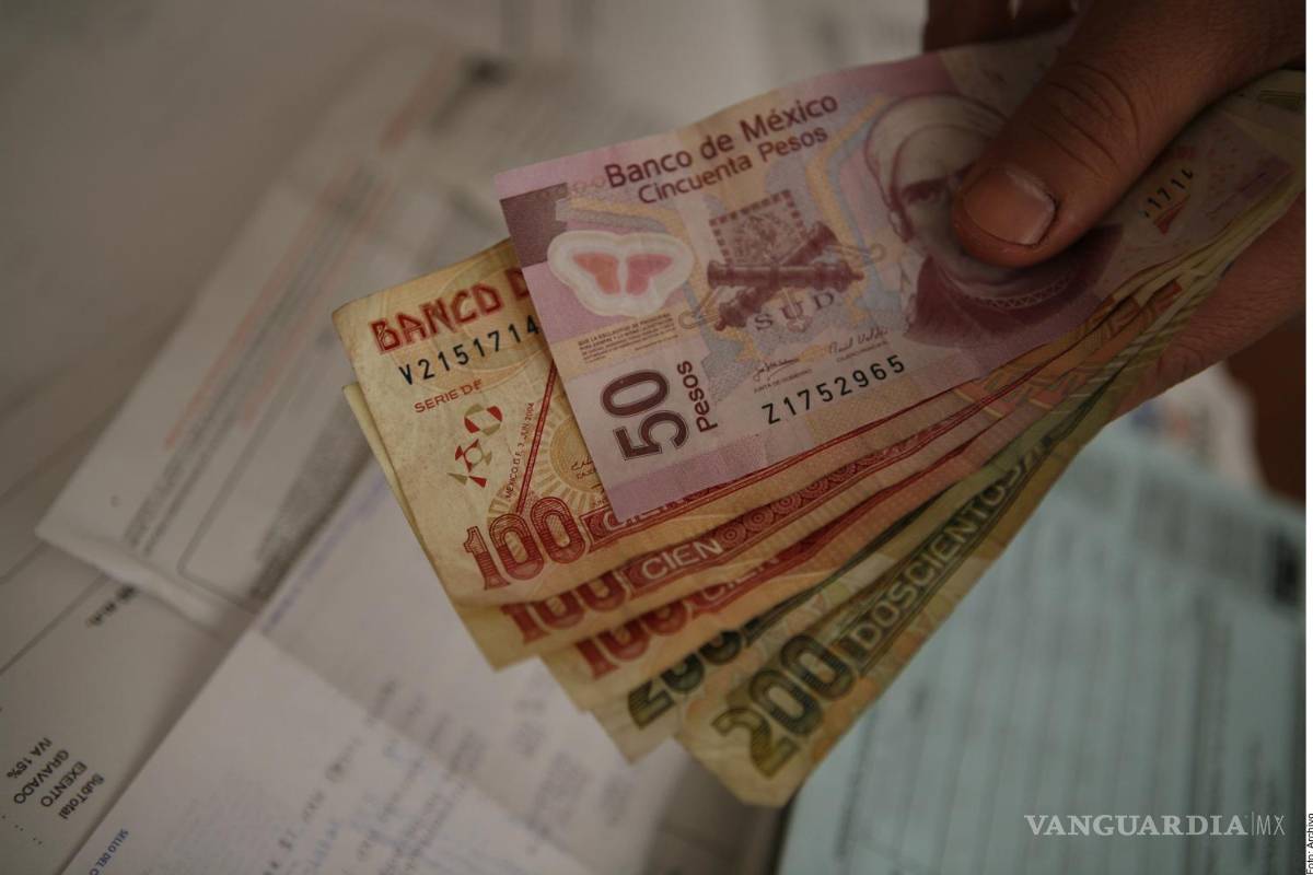 Se eleva 106% déficit público, ascendió a 473 mil 51 mdp