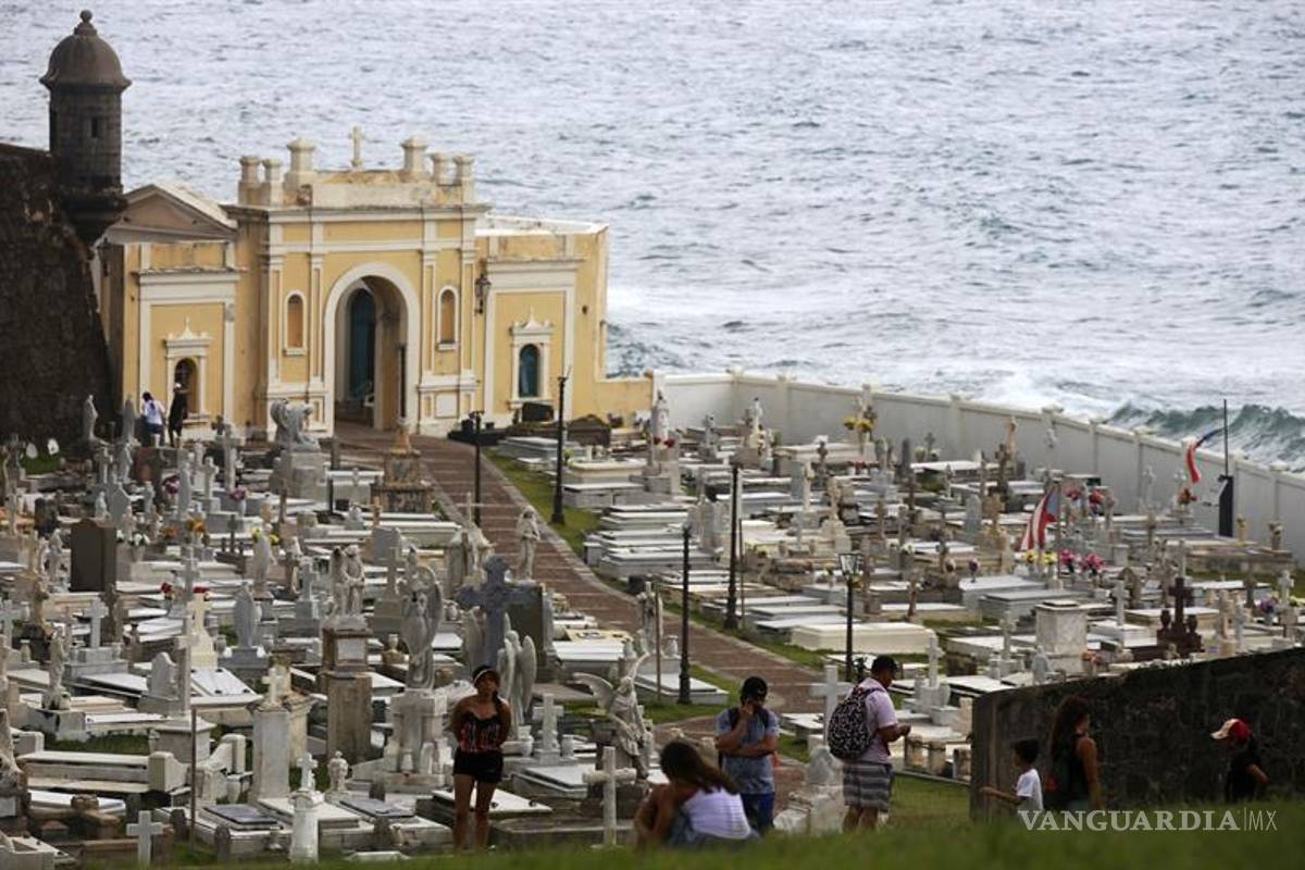 Trump defiende su respuesta al huracán en Puerto Rico pese a cifra de muertos
