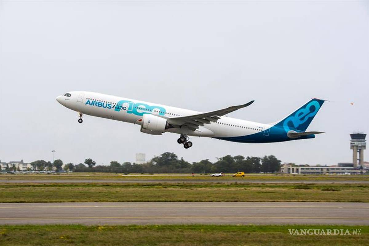 A330neo de Airbus realiza su primer vuelo de prueba