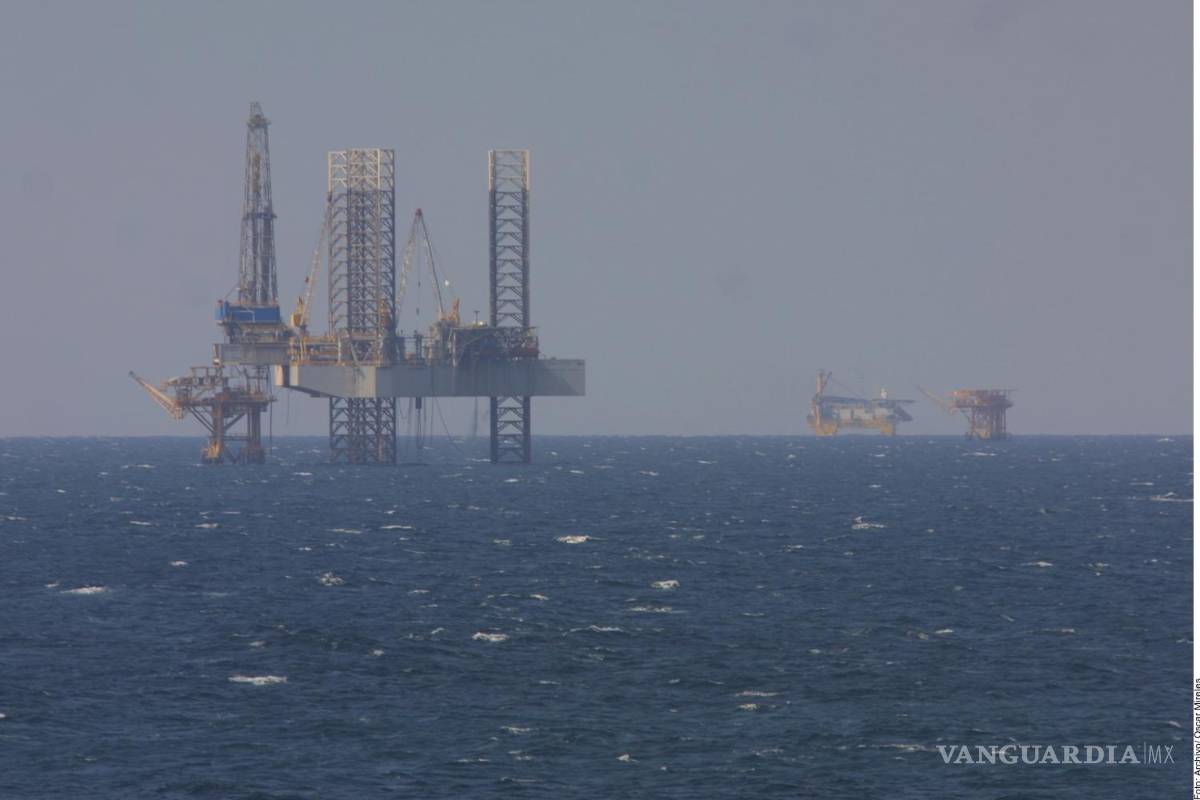 Caen 43% trabajos de exploración de Pemex en agosto