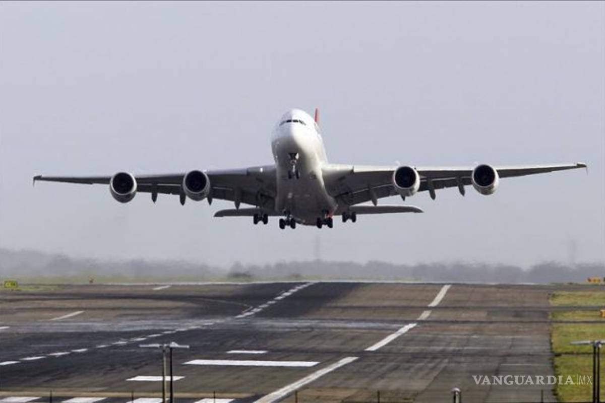 No te portes mal en un avión; habrá reglas más severas