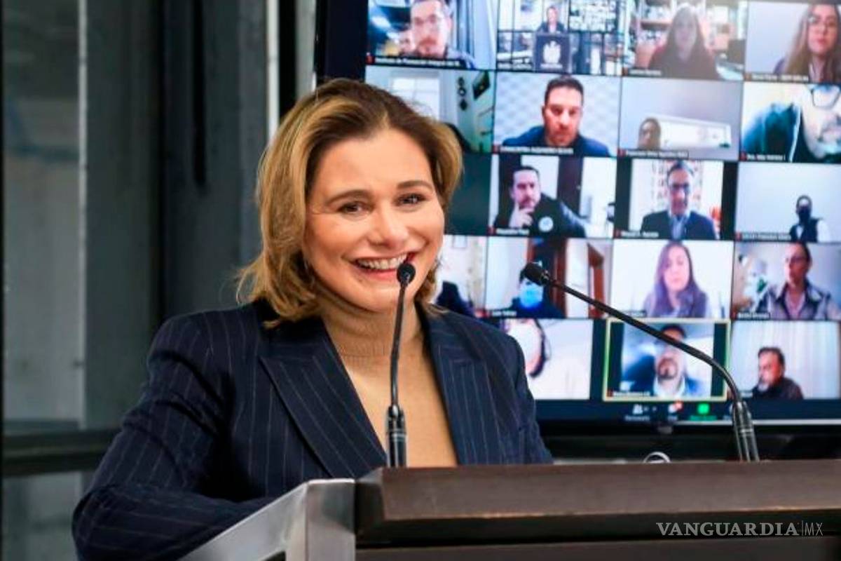 Alcaldesa de Chihuahua, Maru Campos, pide licencia para competir por gubernatura