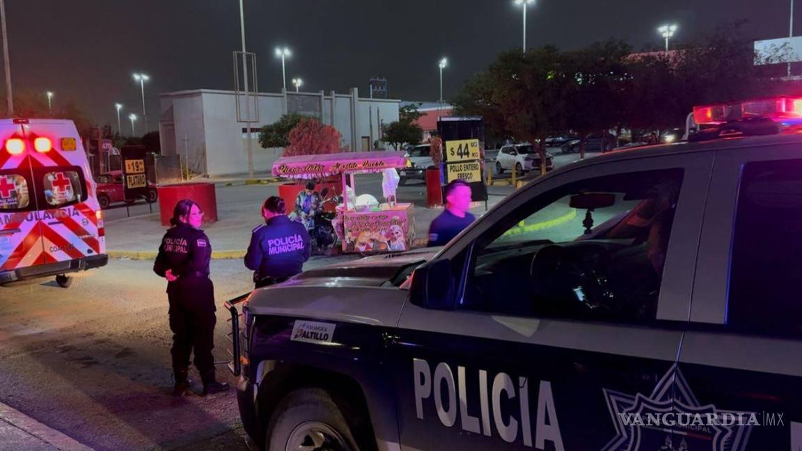 Saltillo: mujer atenta contra su vida al intentar arrojarse de un puente