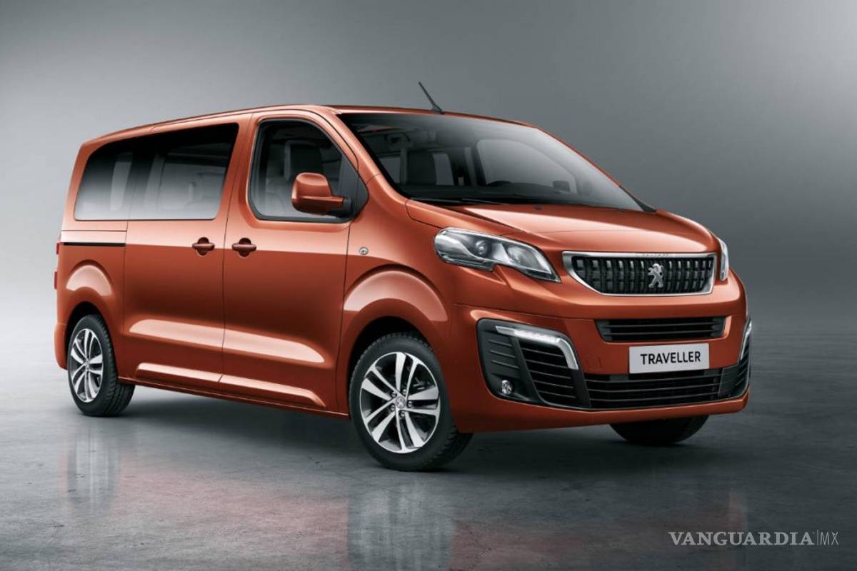 Línea Peugeot Professional se fortalece con Expert y Traveller