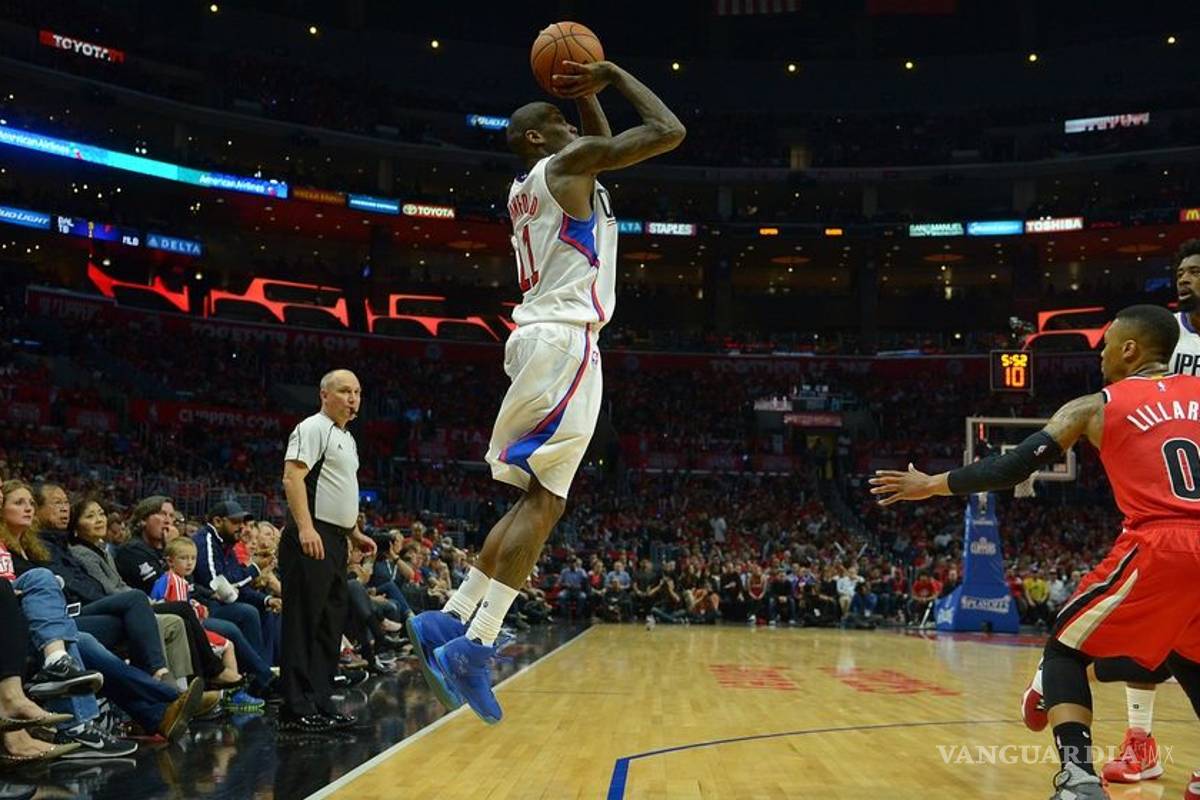 Proponen incorporar tiros de 4 puntos en la NBA