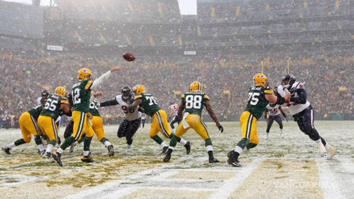 $!Packers 'congelan' a Texans