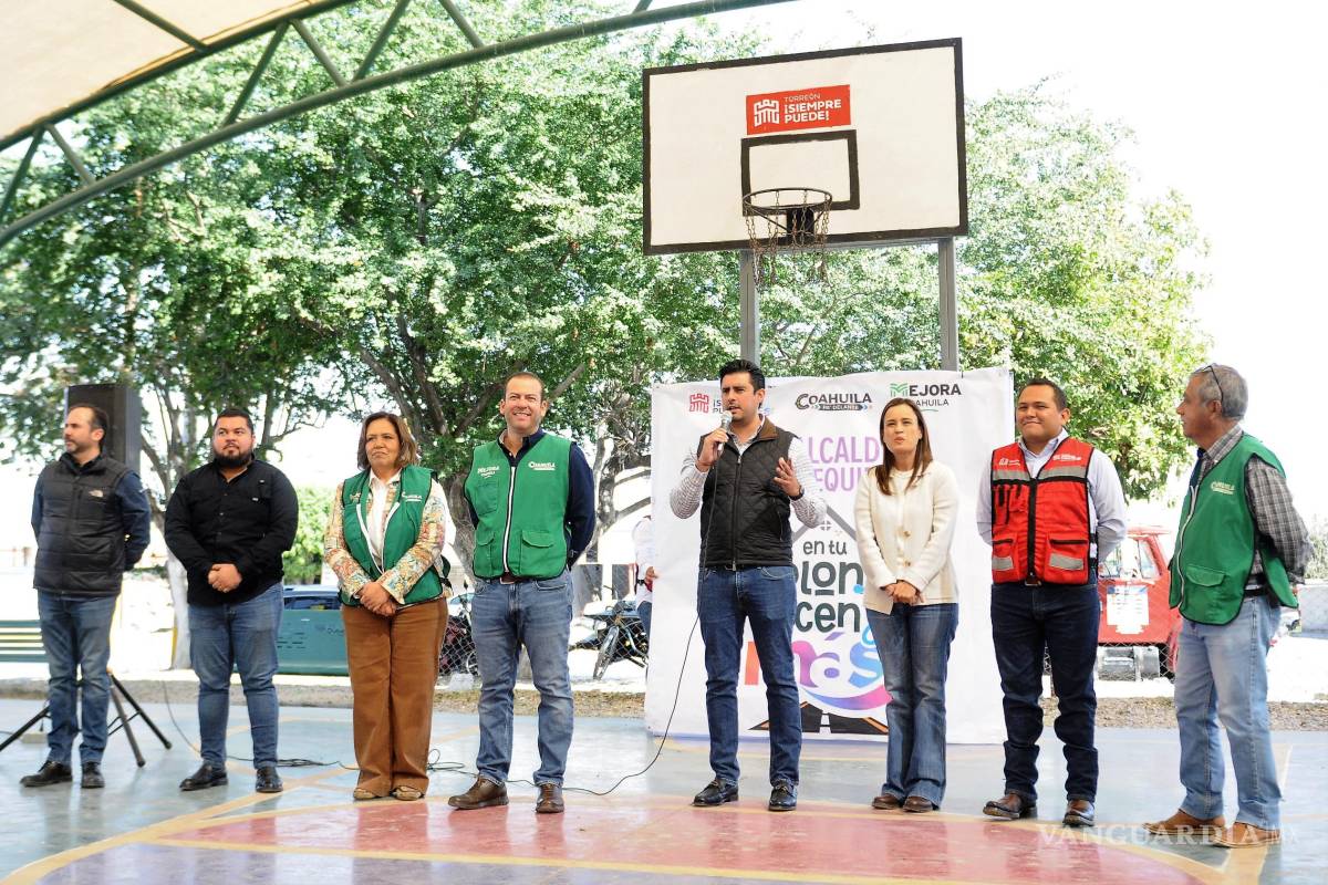 Torreón: brigada municipal acerca servicios y descuentos a la colonia Lázaro Cárdenas