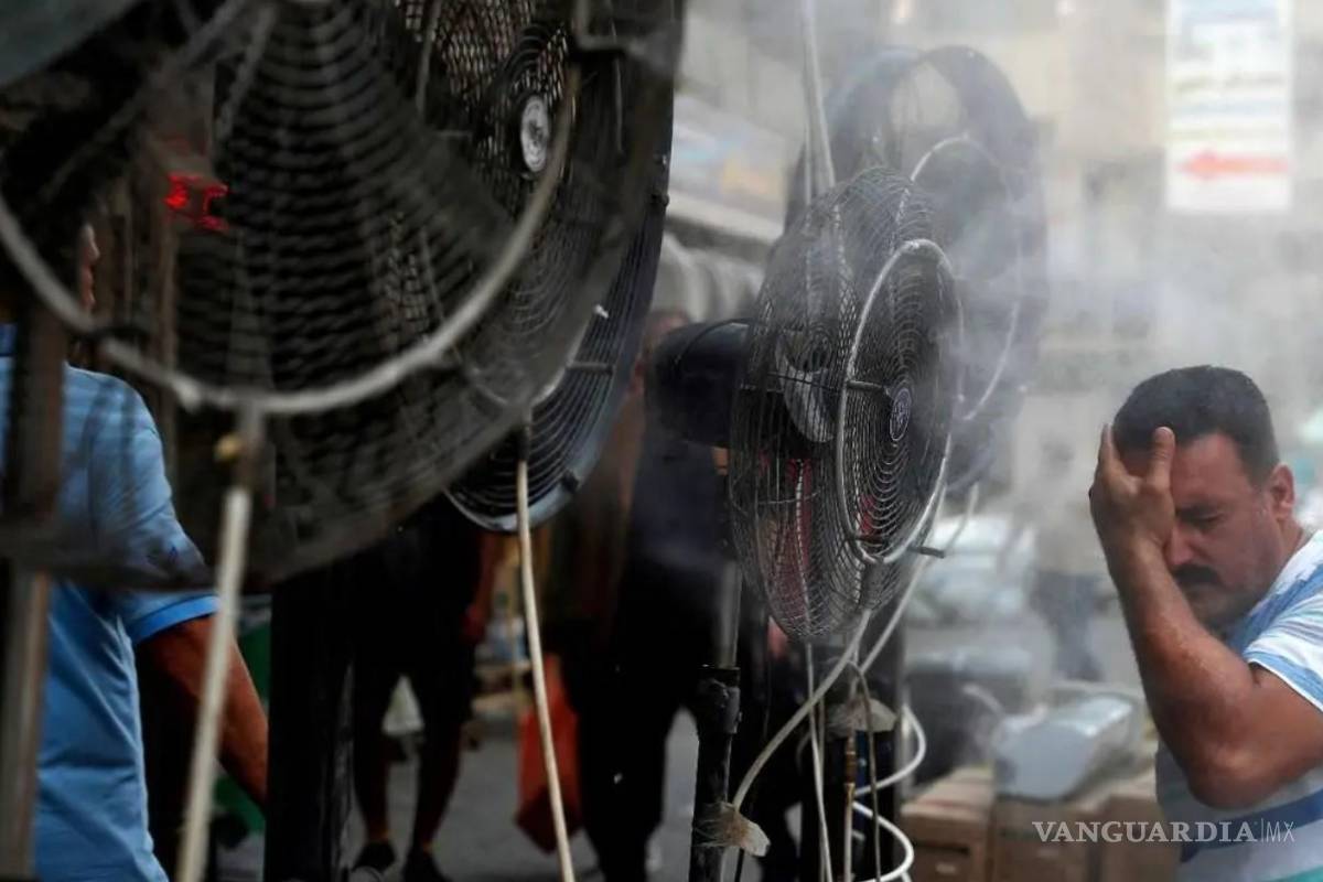 Ordena Irán cierre de oficinas y bancos por ola de calor