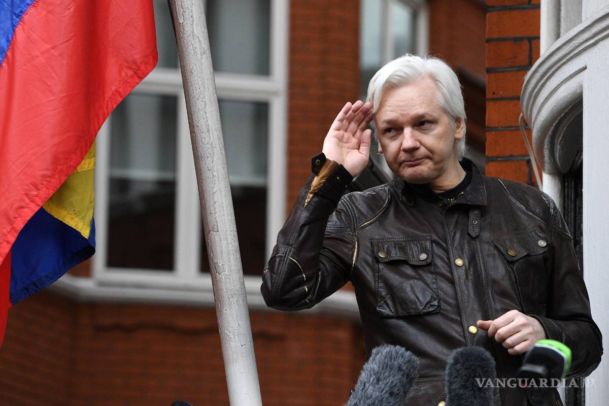 Mantiene la justicia británica en vigor la orden de arresto contra Assange