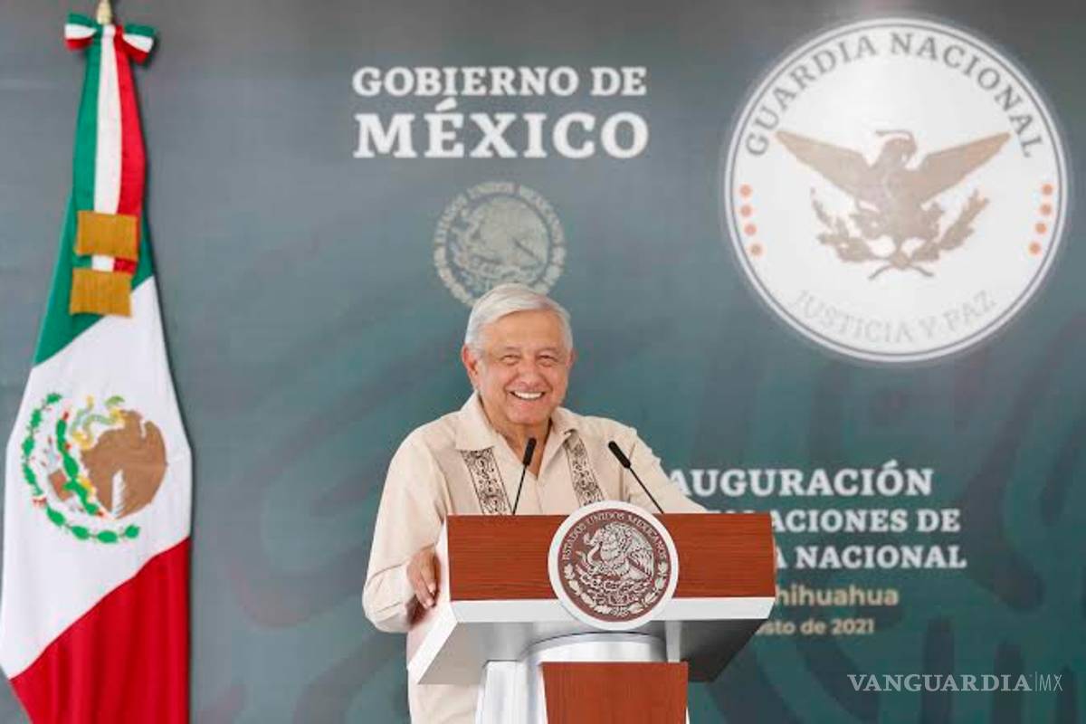 "Hemos cumplido con no aumentar las gasolinas, el diesel, la luz", presume AMLO