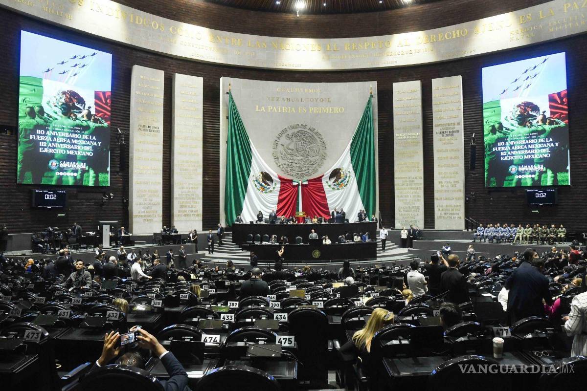 Con ‘brincos’ de una cámara a otra, políticos tienen casi 30 años en el Legislativo