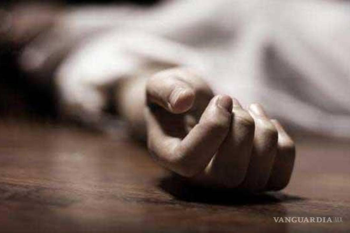 Hallan muerto a comerciante en vinos y licores