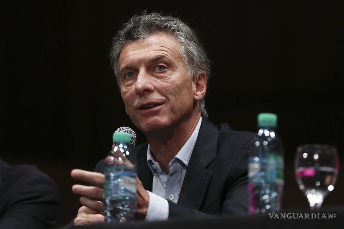 EPN felicita vía telefónica al presidente electo de Argentina