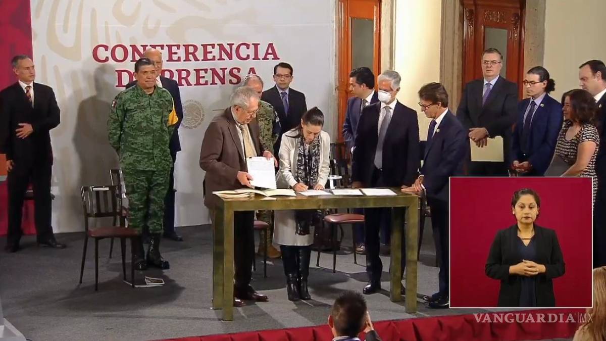 AMLO firma convenio con Teletón para reconvertir 16 CRITS en atención a COVID-19