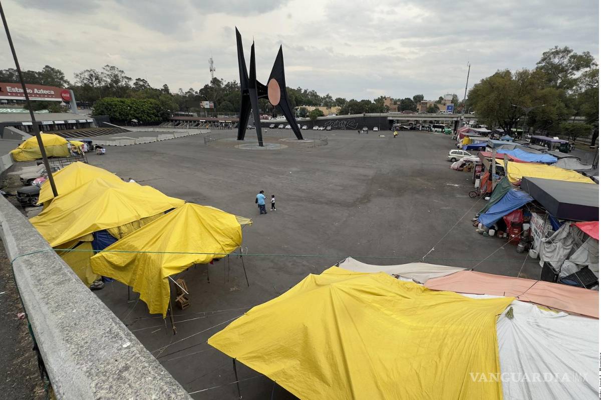 Pasa de líder de comerciantes ambulantes a funcionario de la Sedeco de la CDMX