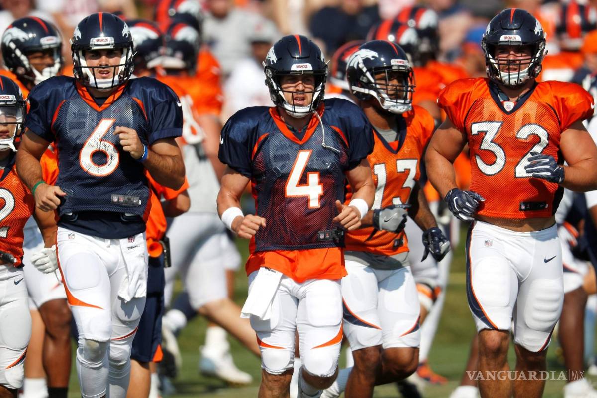 $!Arrestan a QB de los Broncos de Denver por 'meterse' a una casa