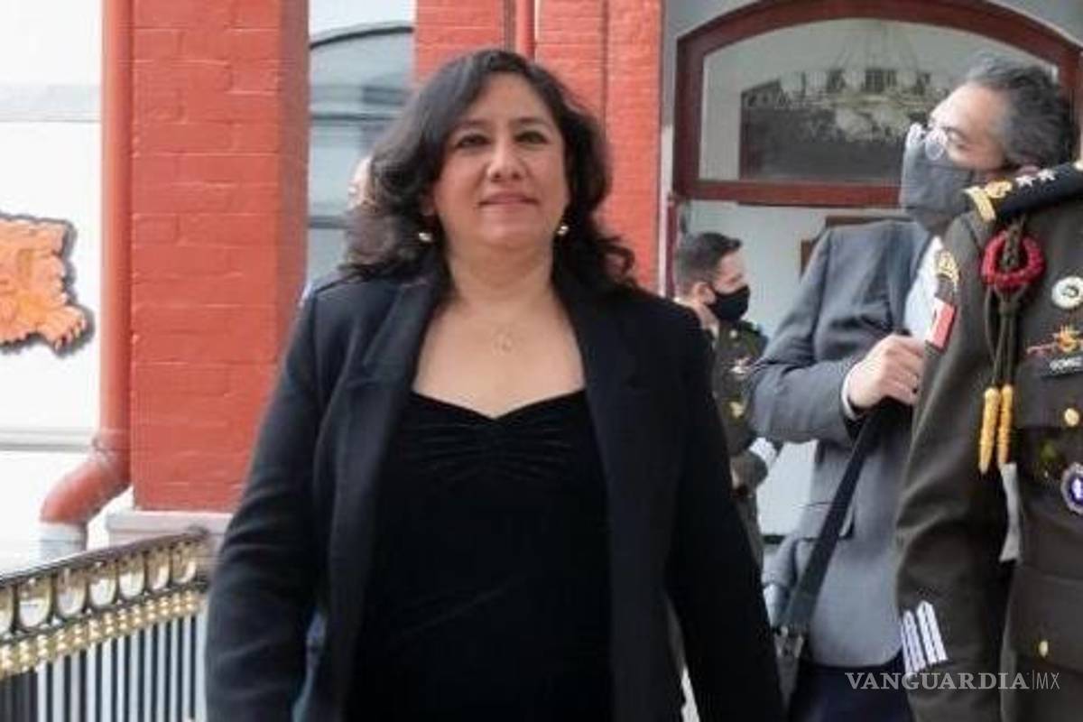 Mi excelente trabajo en la SFP sigue levantando ámpula: Irma Sandoval