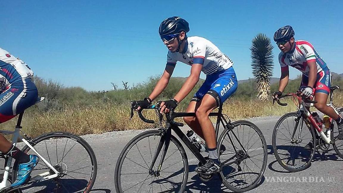‘Ibarrita’ sigue sumando podios y kilómetros sobre su bicicleta