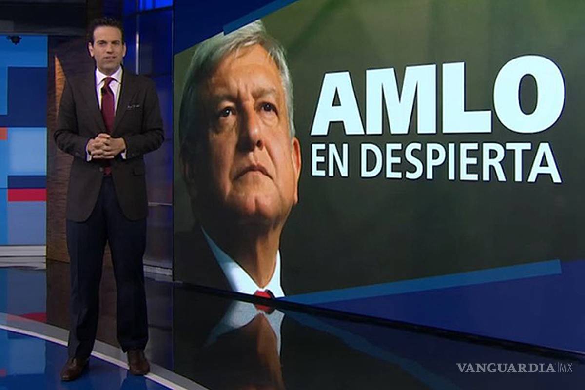 Gasolina debería costar 4 pesos menos, le dice Carlos Loret a AMLO