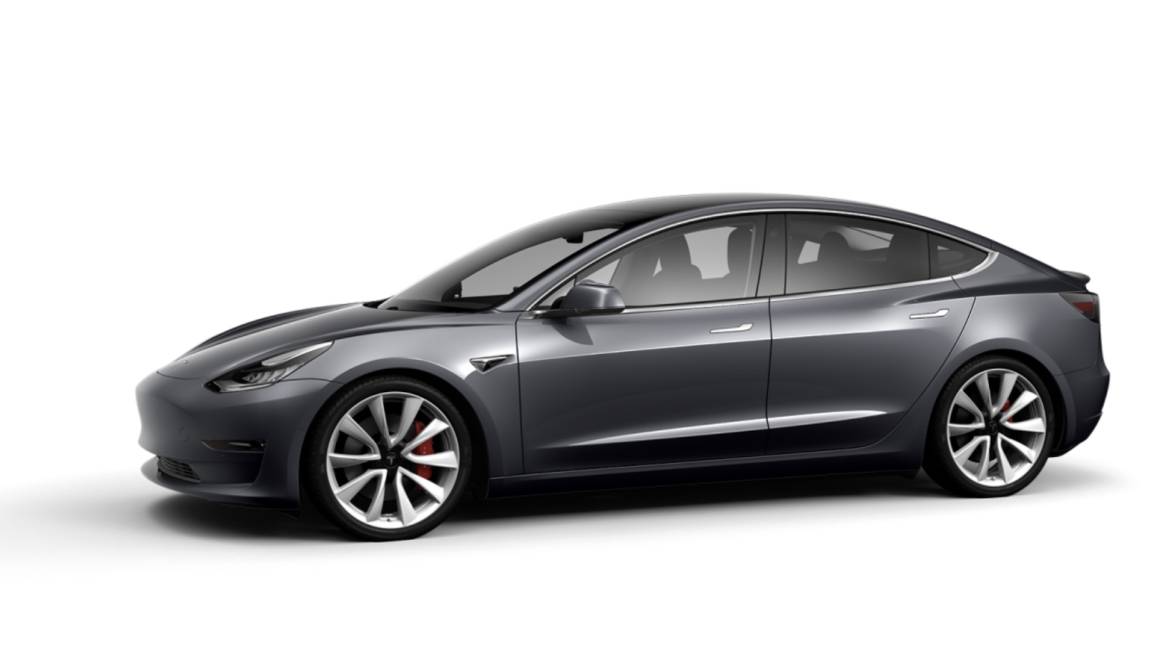 Tesla baja, un poco, el precio del Model 3