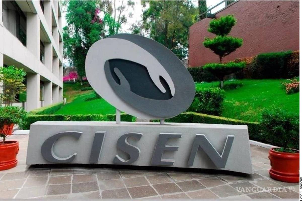 Tras cuatro años, continúan sin abrir los archivos del CISEN