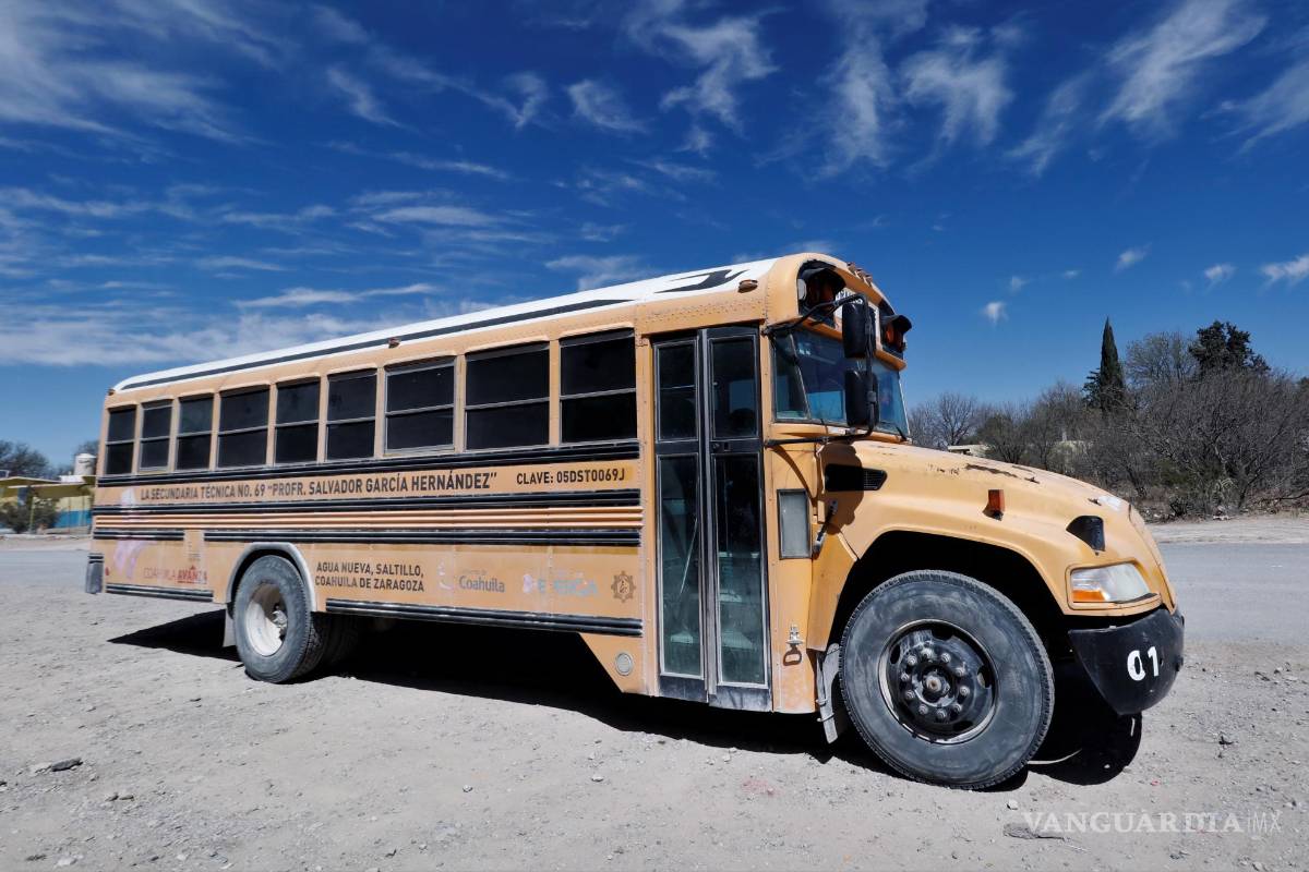 Transporte escolar en Saltillo se recupera tras la pandemia; cobra hasta $250 por semana