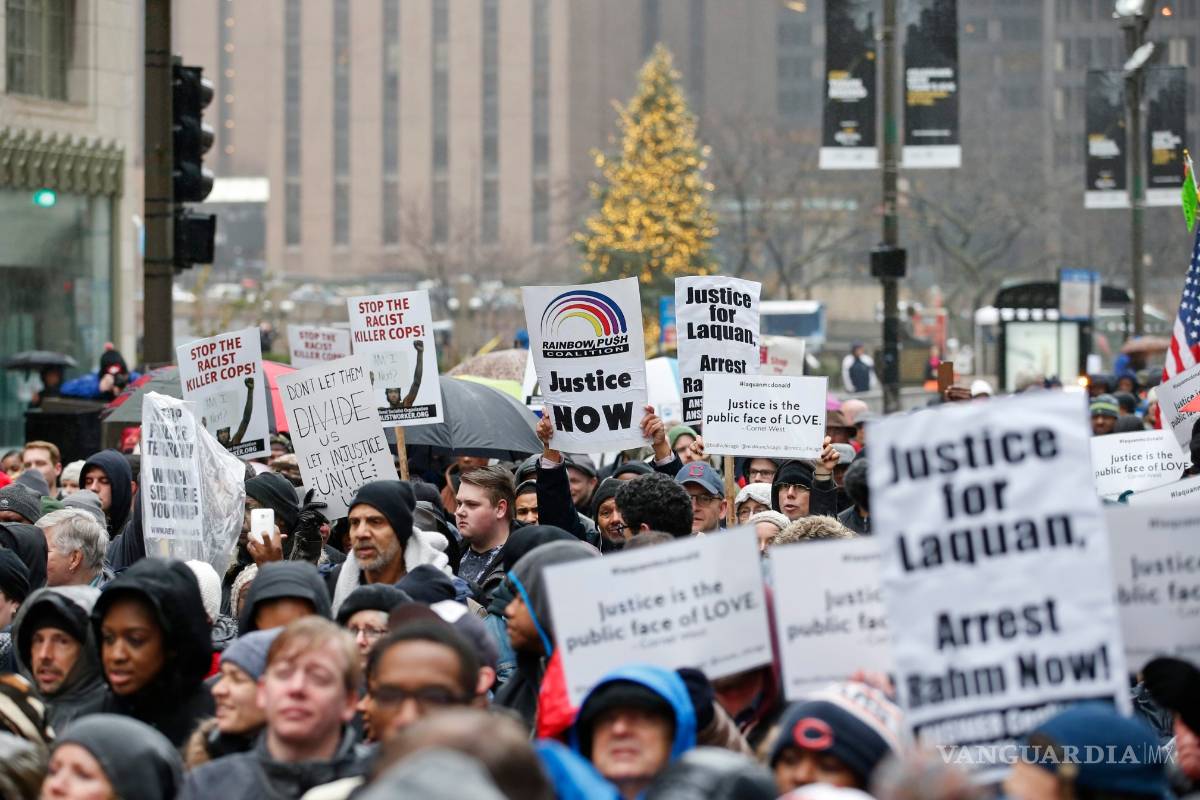 Manifestantes perturban compras del “Viernes Negro” en EU