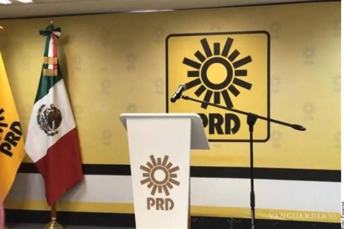Buscan revivir PRD con nuevo partido
