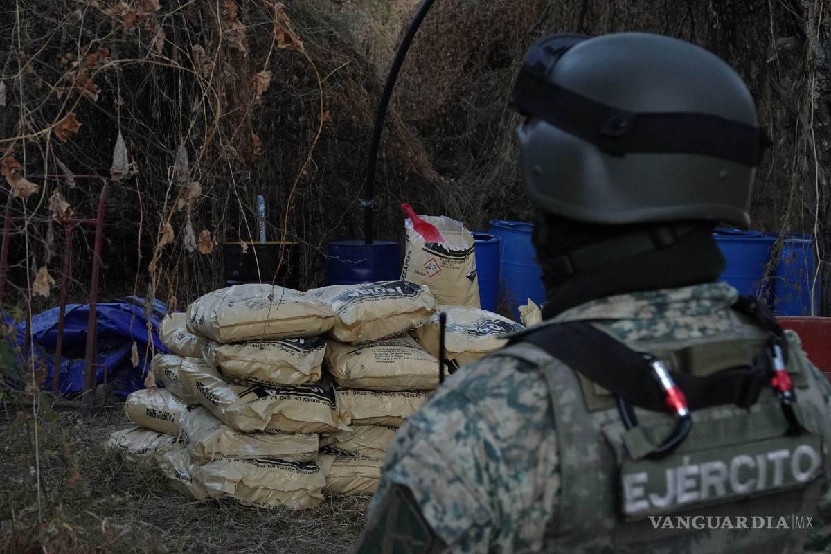Aseguran artefactos explosivos, sustancias químicas y armas en diferentes puntos de Sinaloa