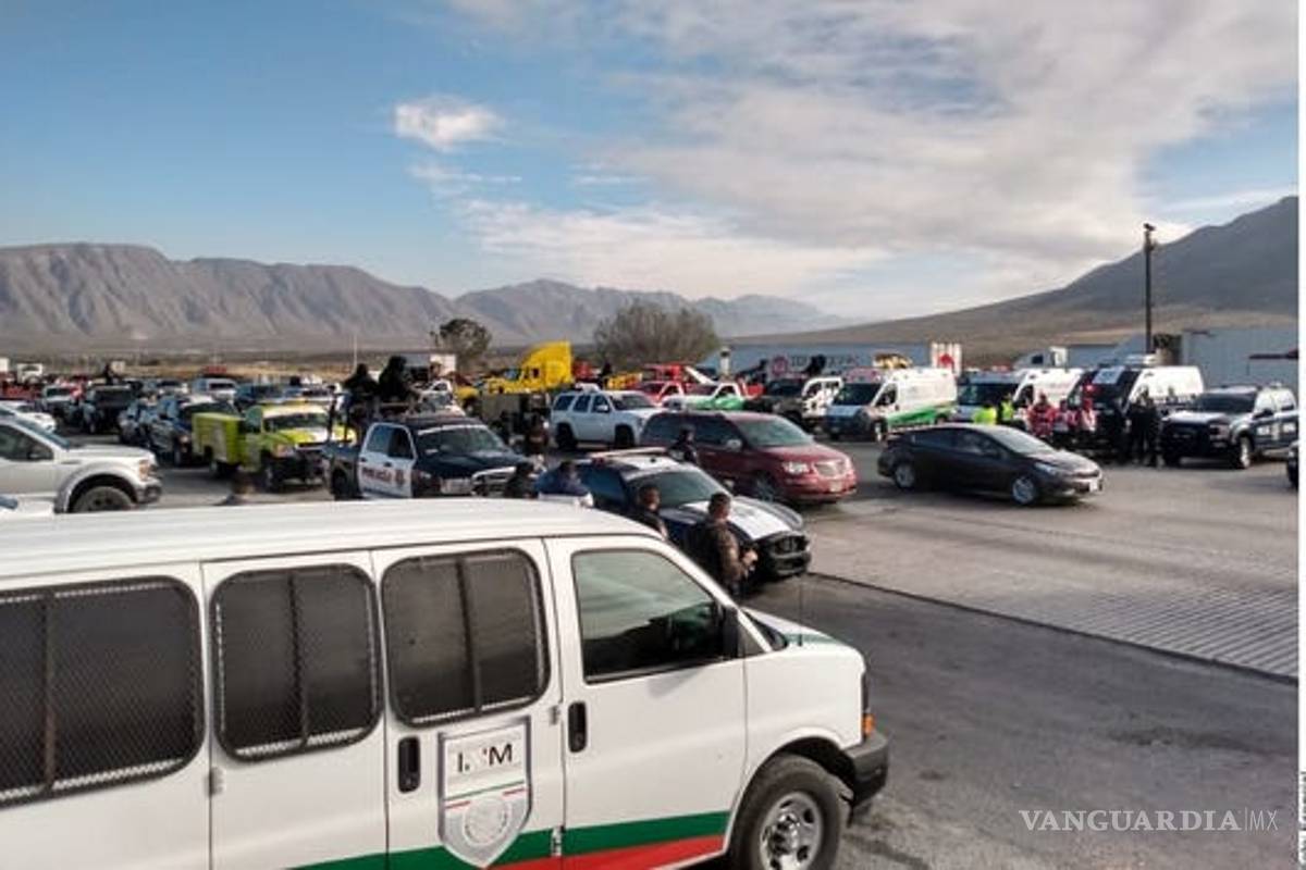 Mil 300 vehículos con paisanos ingresan a México procedentes de EU