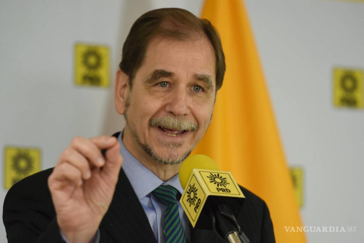 Basave: PRD, en situación crítica