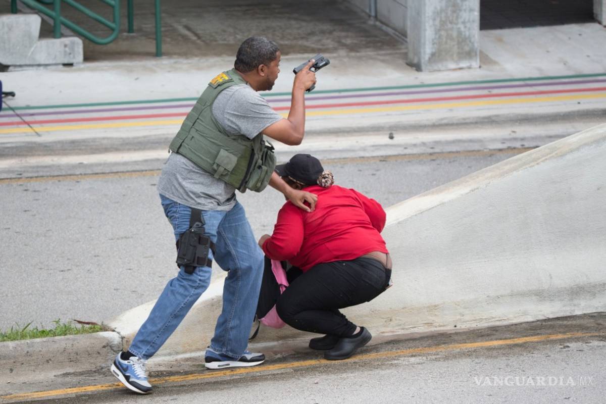 Identifican a presunto atacante del aeropuerto de Florida