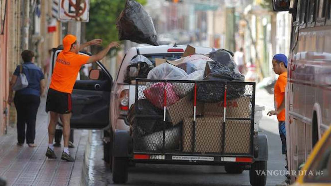 Analizan alternativas para eliminar bolsas de plástico en Saltillo