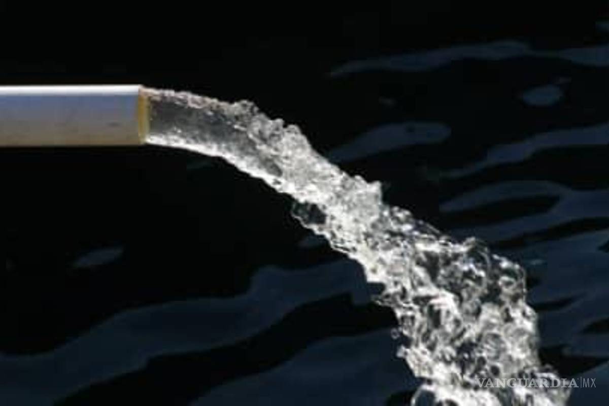 Saltillo: denuncian daños en tuberías de la Mirasierra por bajas temperaturas