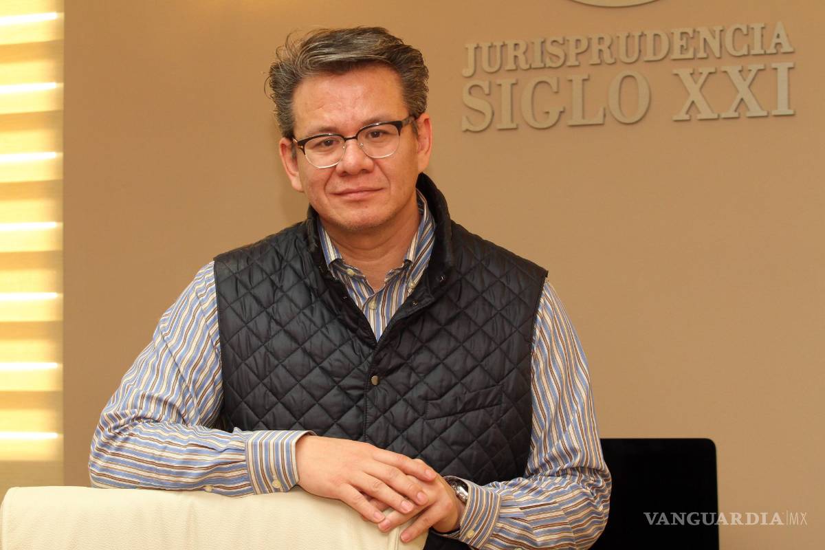 Hoy presentará su renuncia Luis Efrén Ríos, director de la Facultad de Jurisprudencia