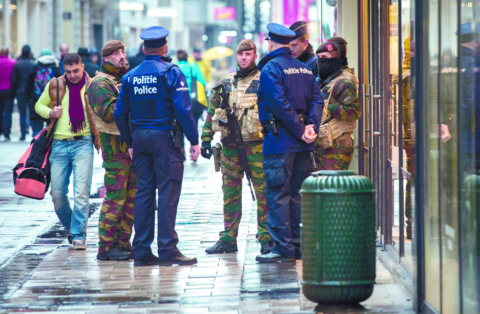 Bruselas, capital de Europa se blinda contra terroristas