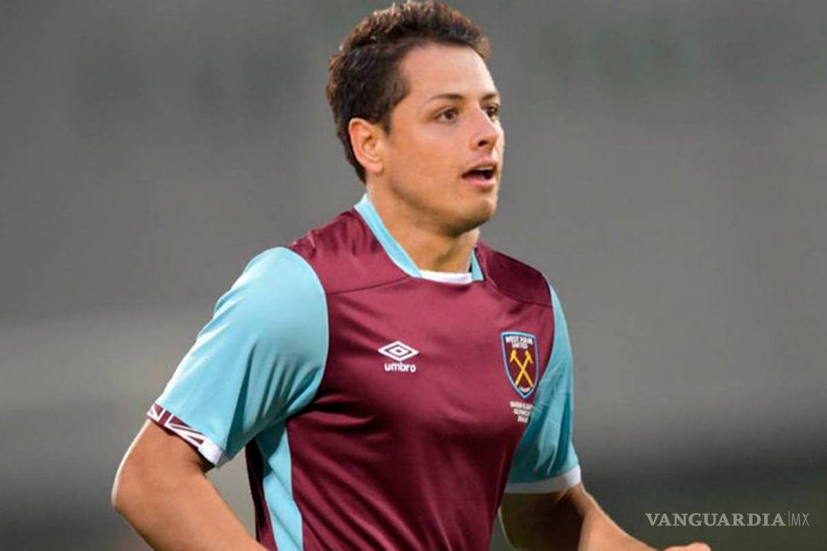 'Chicharito' no descarta irse del West Ham