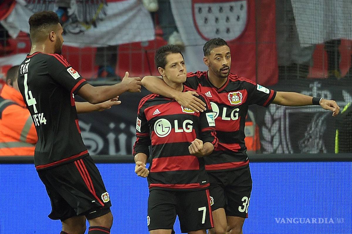 Suma 'Chicharito' su sexto partido con gol; Leverkusen pierde en casa