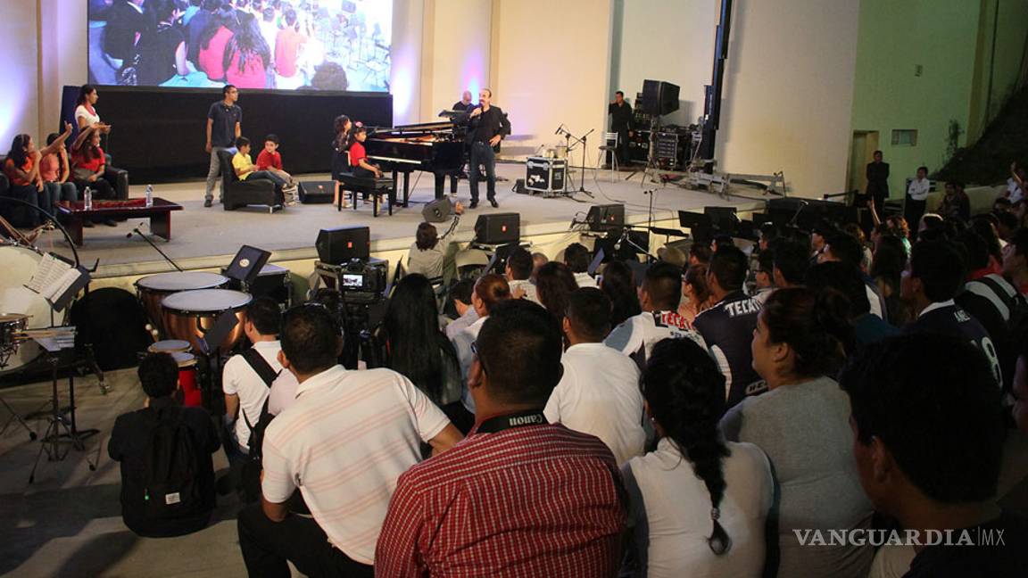 $!Raúl Di Blasio se presentó en San Bernabé